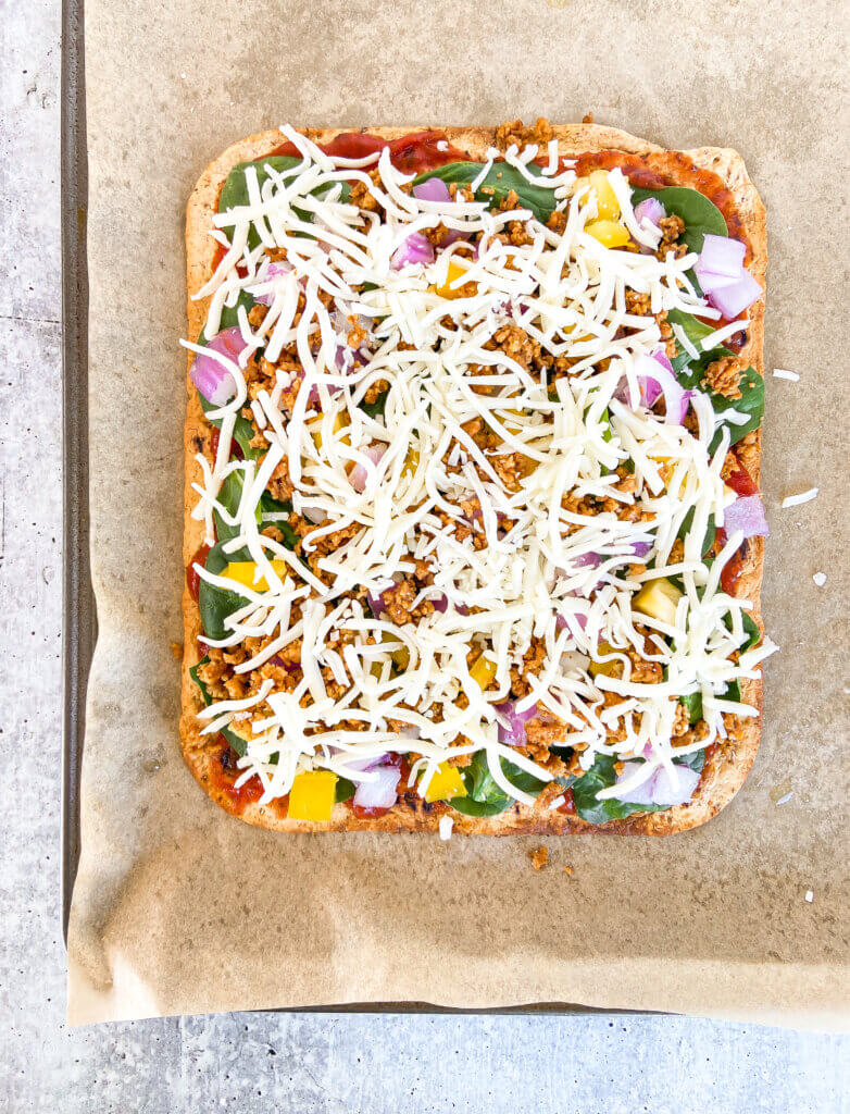 healthy veggie flatbread pizza step by step instructions