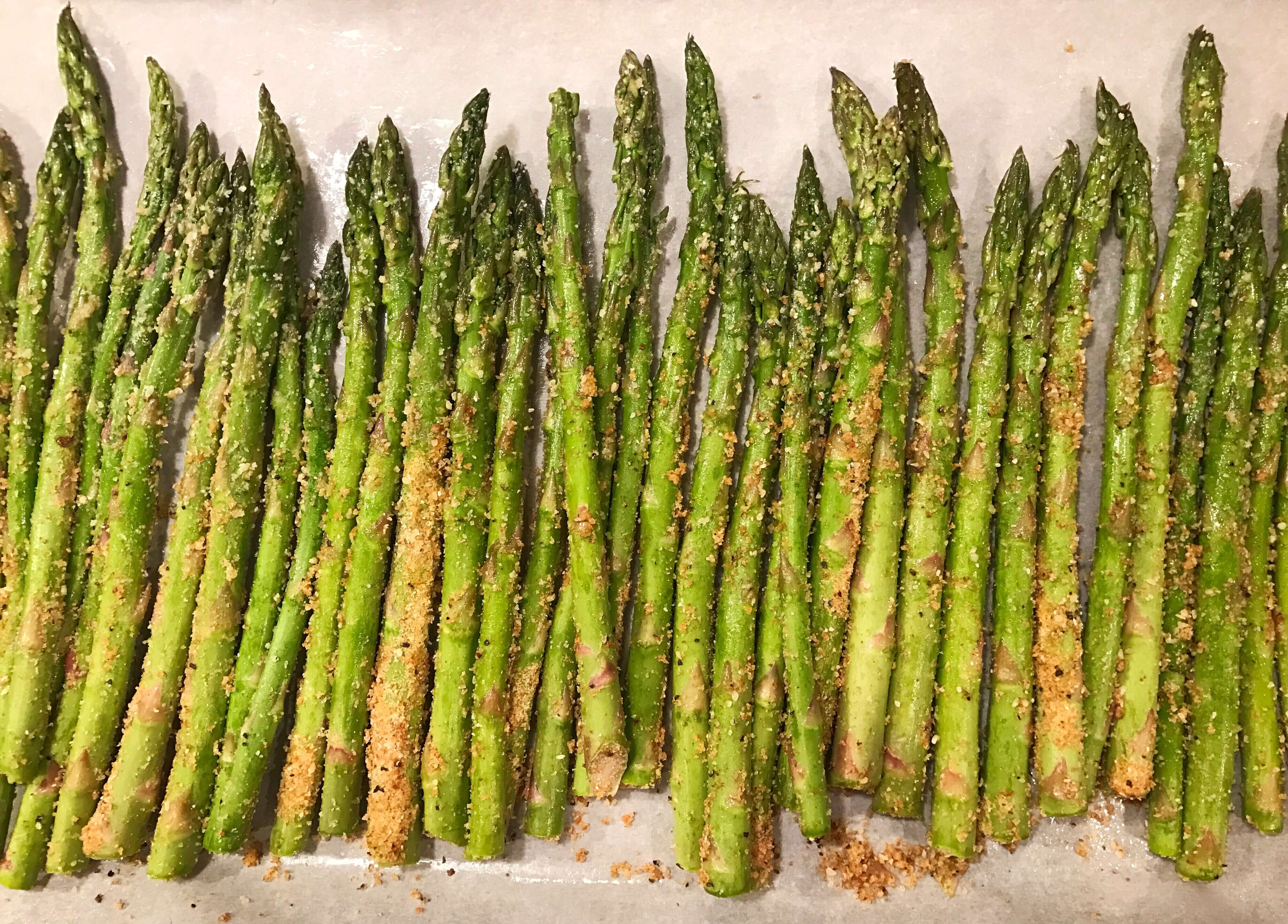 Parmesan Garlic Roasted Asparagus