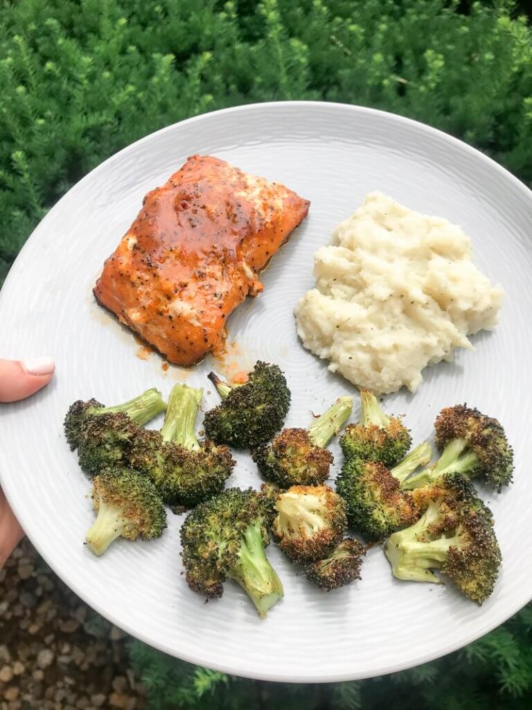 easy cauliflower mashed potatoes salmon