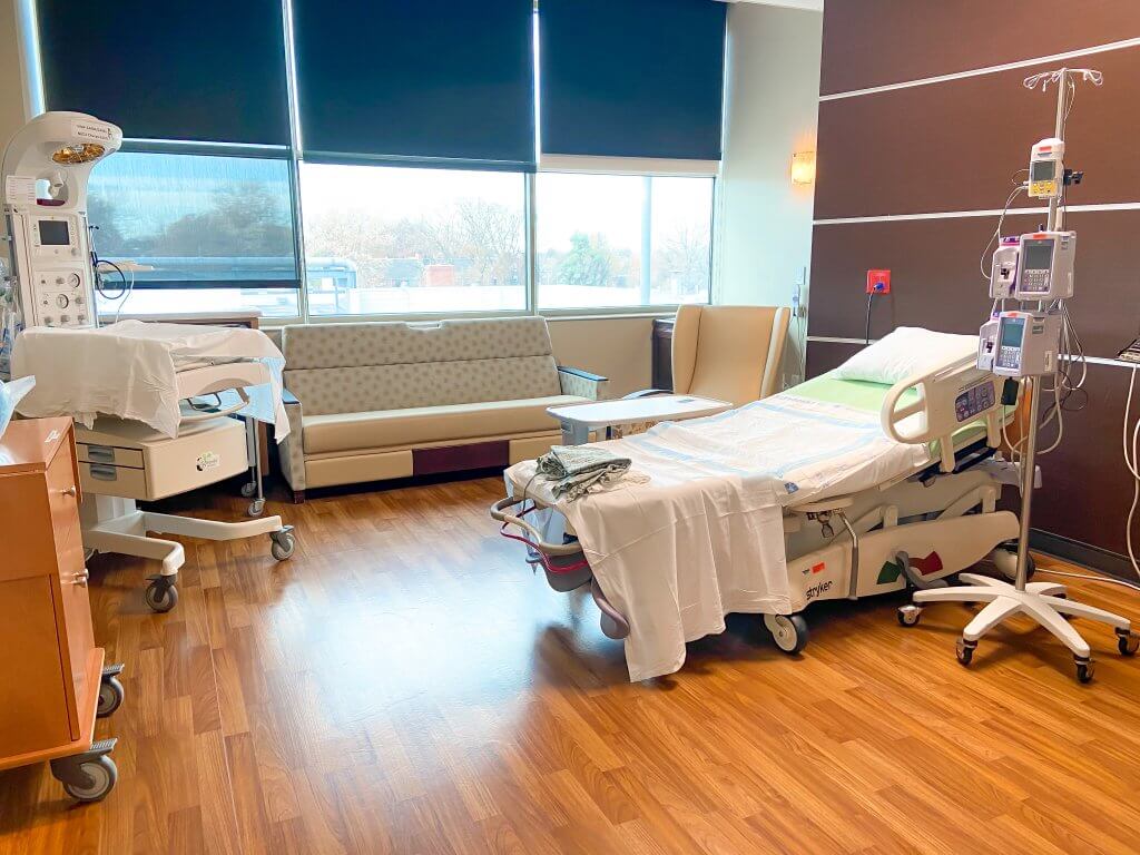 AdventHealth Shawnee Mission Birth Center 