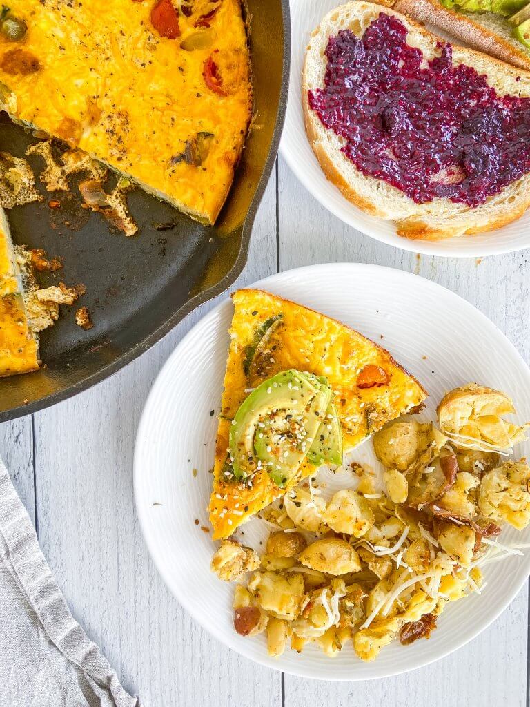 Healthy Vegetable Frittata / Serving Suggestions / Breakfast / Brunch 