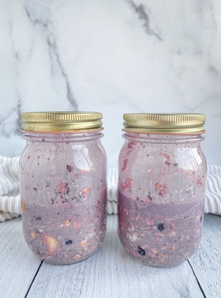 Mason Jar Overnight Oats - 5 Ways - Homemade Home