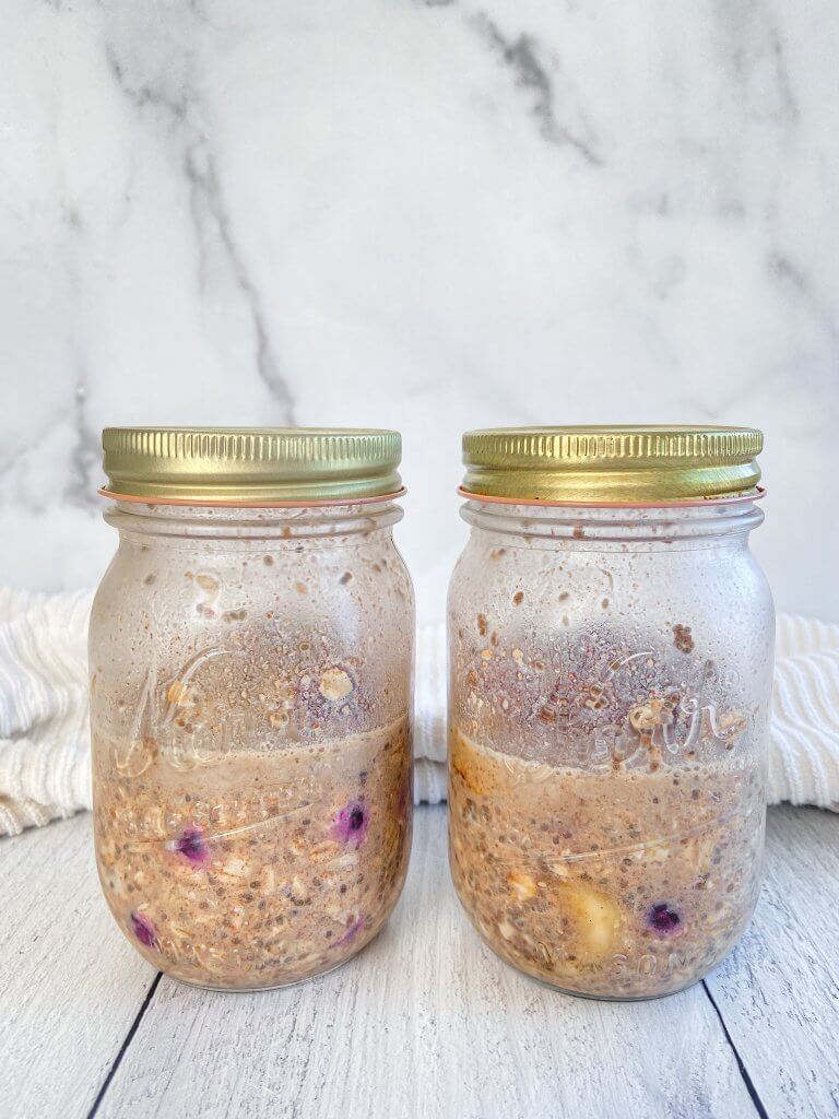 5-minute protein overnight oats