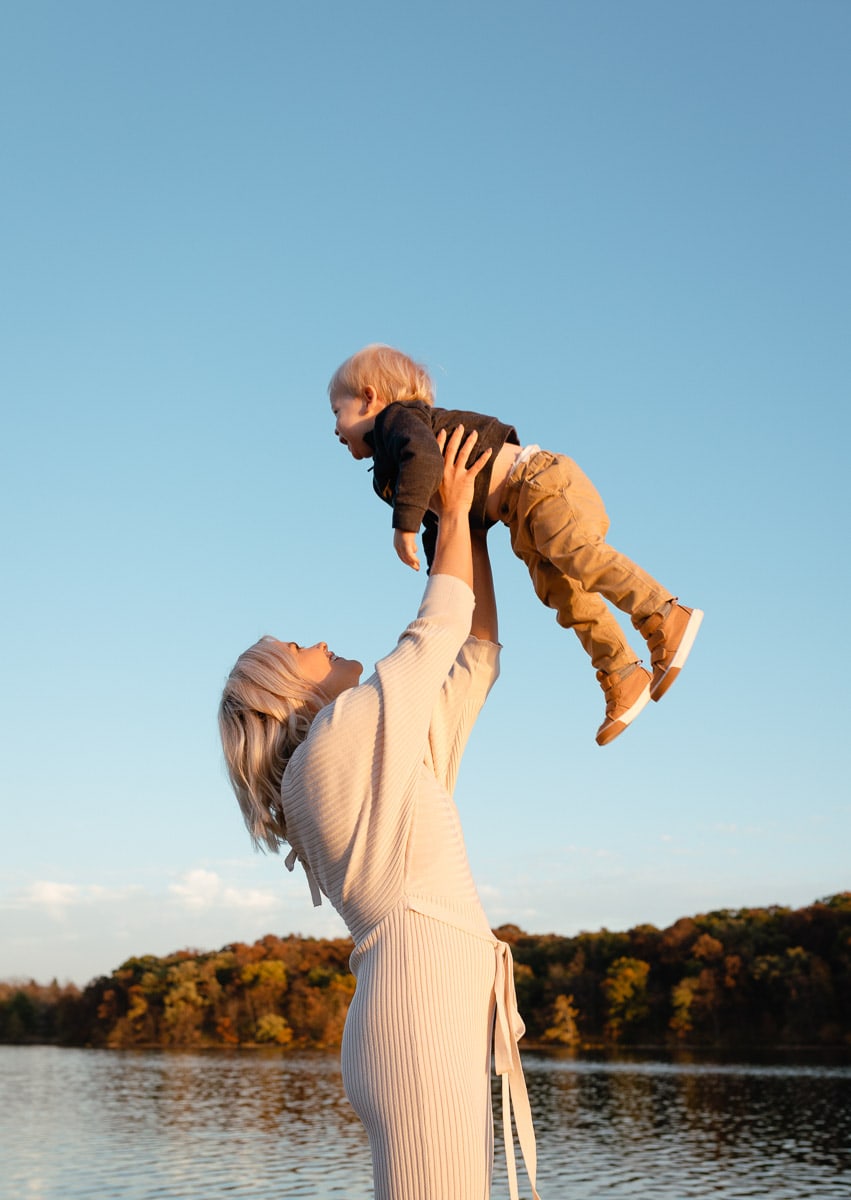 How to Live a Healthy, Balanced Life as a Mom