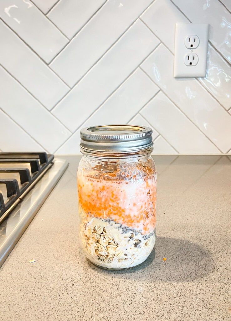 carrot cake overnight oats